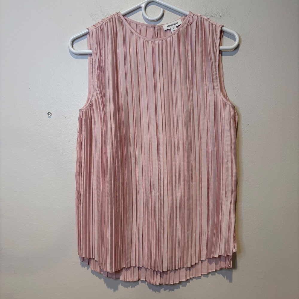 Nordstrom Womens Plisse Pleated Crinkle‎ Tank Top Sz XS Pastel Pink Silky Formal